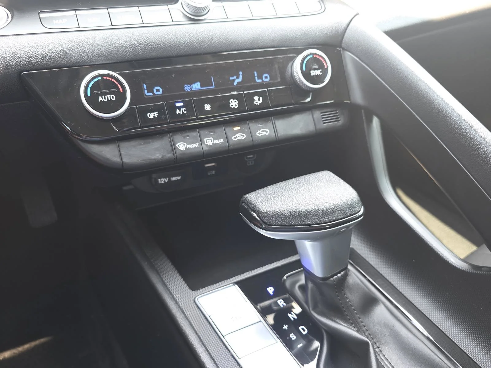 Used 2024 Intense Blue Hyundai SEL image 21