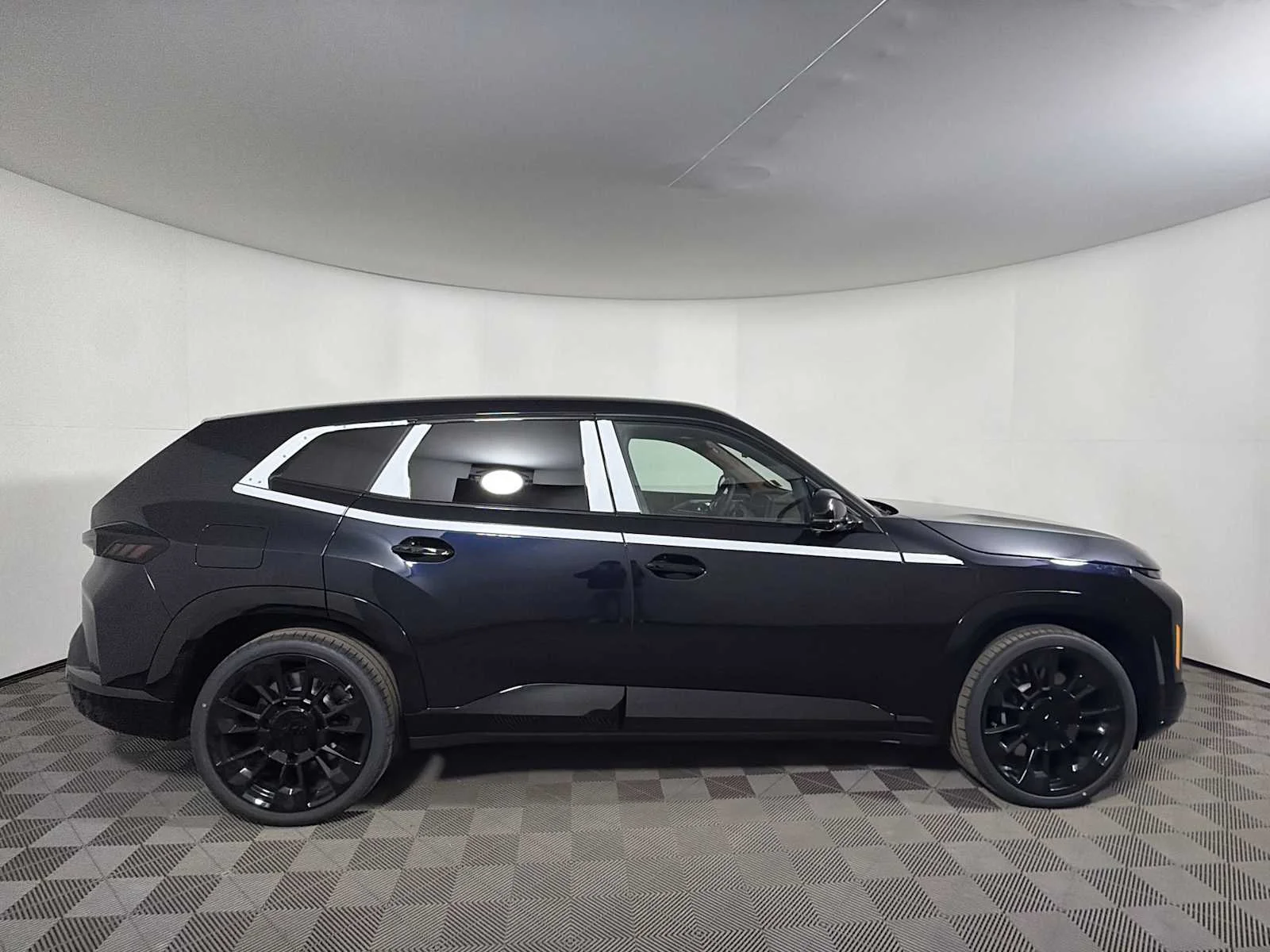 New 2026 Carbon Black Metallic BMW Label image 8