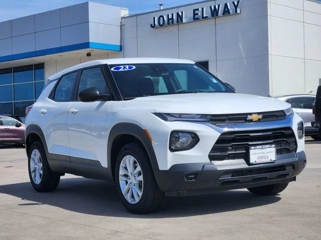 Used 2023 Summit White Chevrolet LS image 3