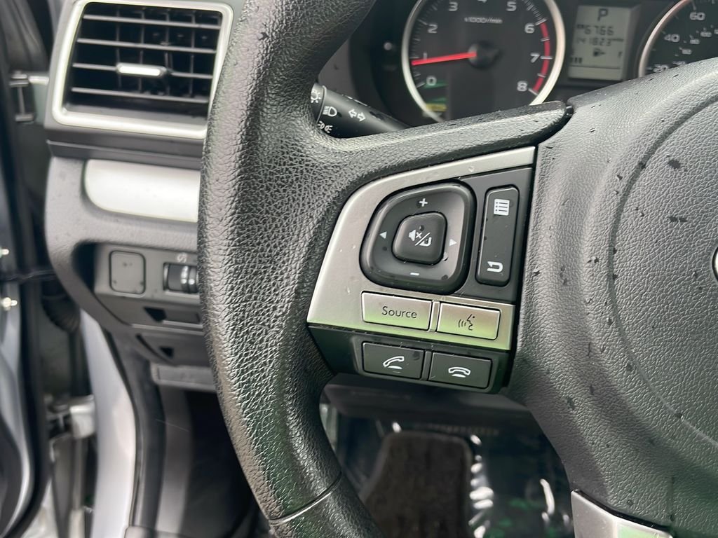 Used 2018 Silver Subaru 2.5i image 16
