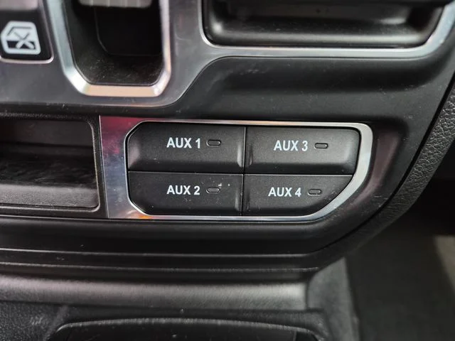 Used 2021 Black Jeep Unlimited Sahara image 27