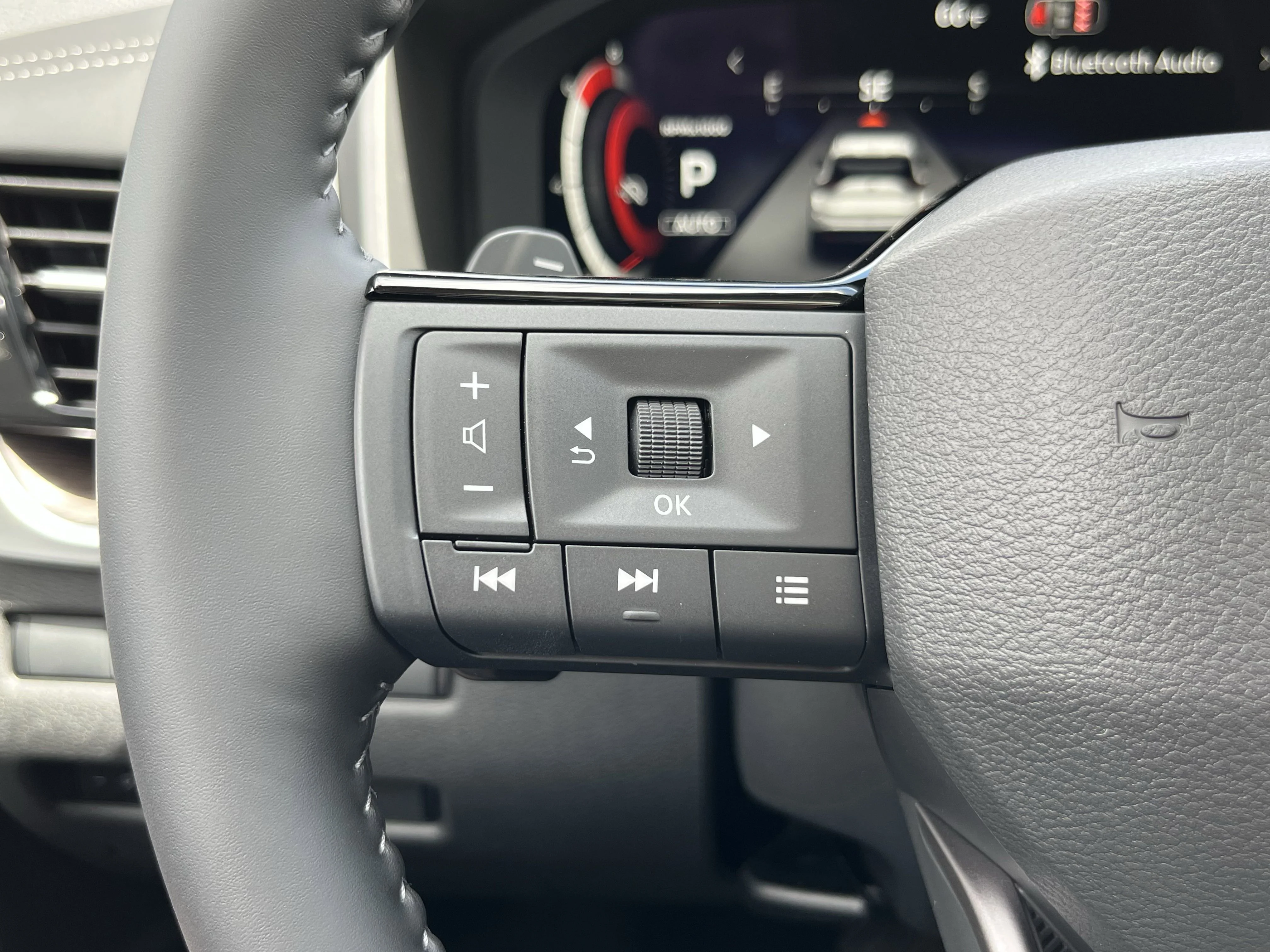 2026 Nissan Rogue Platinum - Photo 22