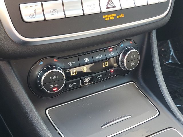 Used 2019  Mercedes-Benz GLA 250 image 21