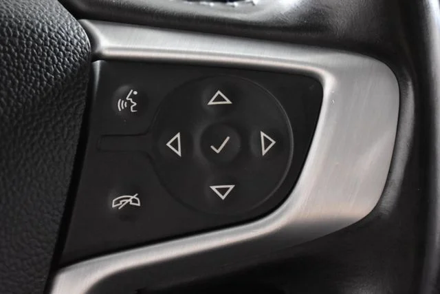 Used 2019 White GMC SLT-1 image 22