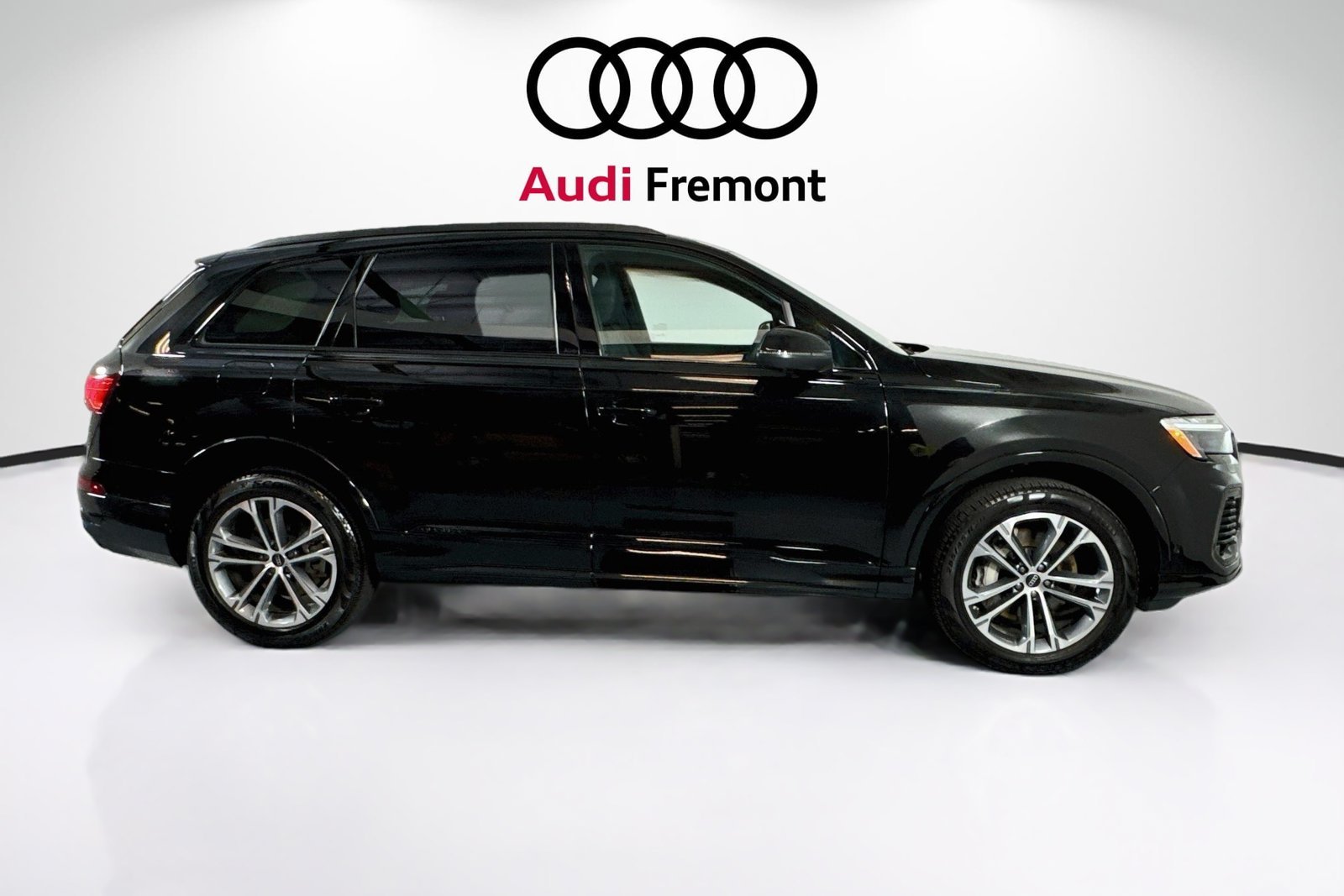 Used 2026 Mythos Black Metallic Audi Premium image 4