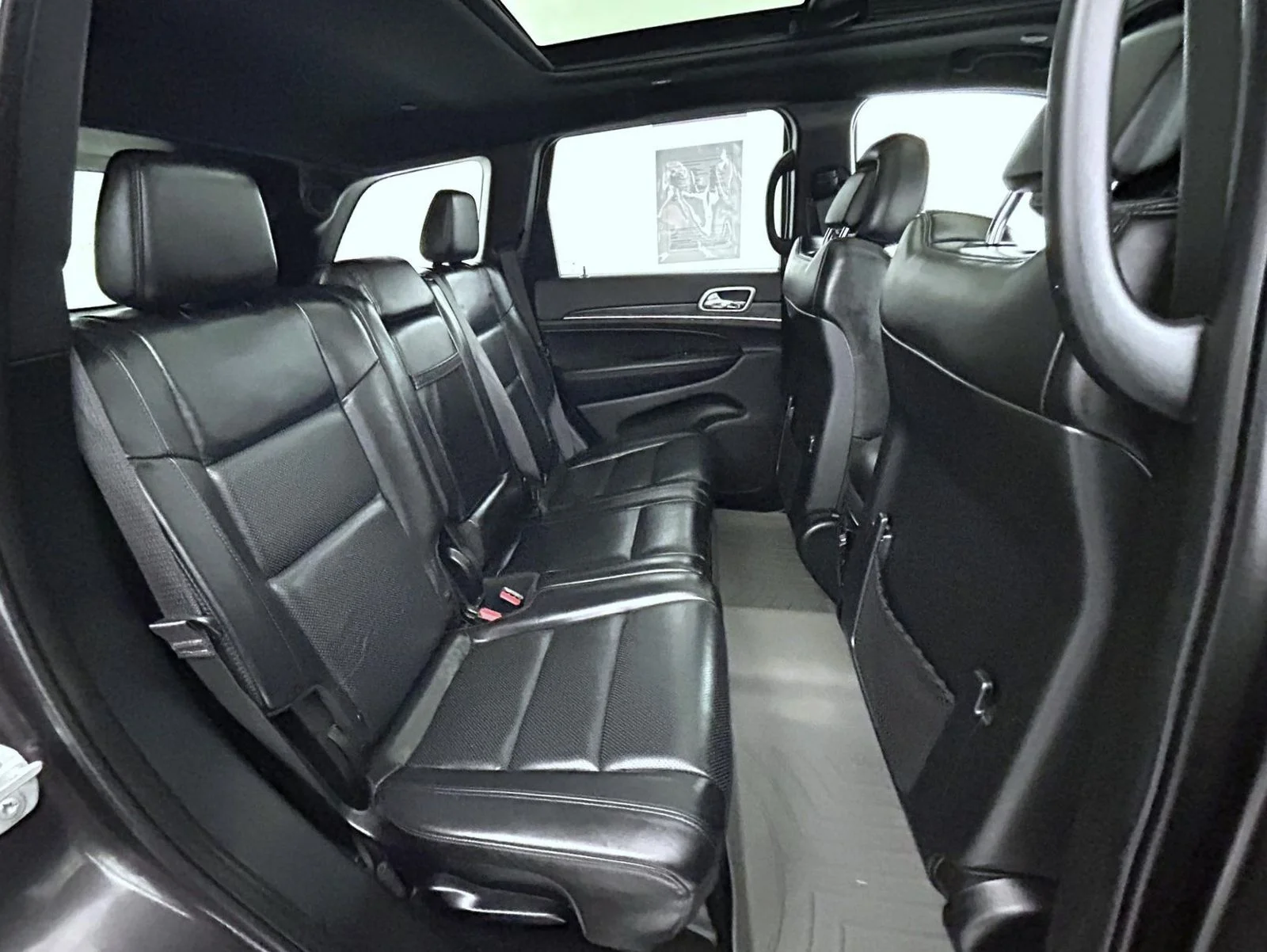 Used 2020 Gray Jeep Limited image 18