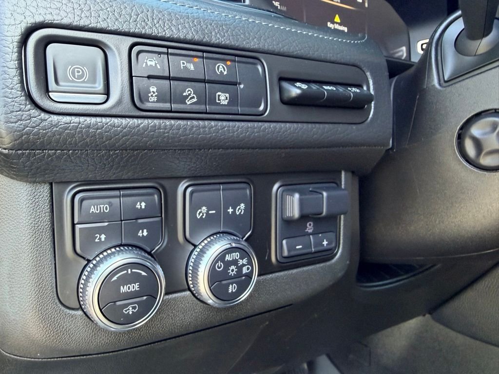 Used 2023 Black GMC Denali image 27