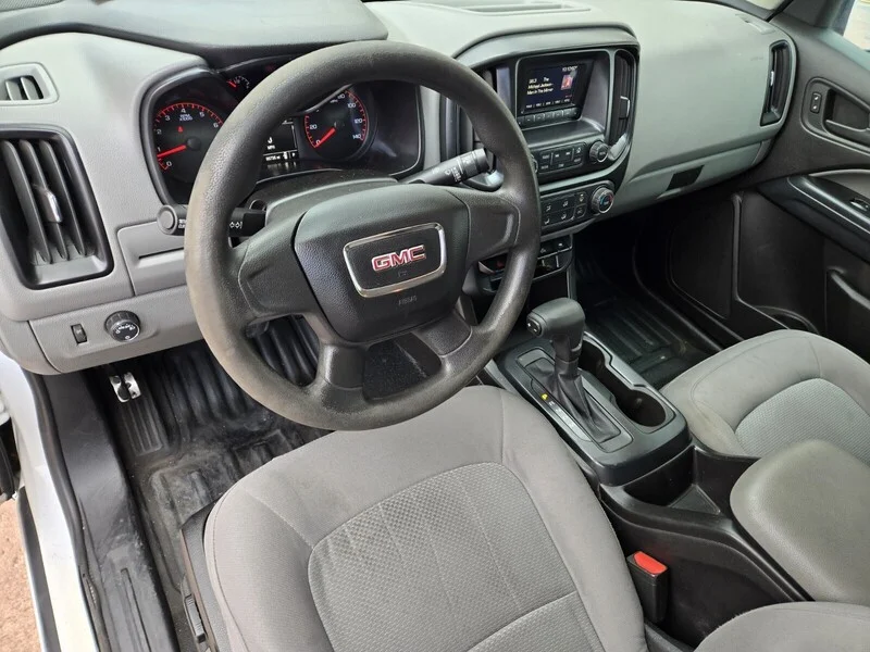 Used 2016 Summit White GMC 2WD image 8