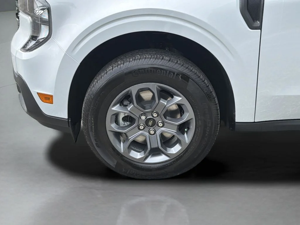 New 2026 Space White Metallic Ford XLT image 67