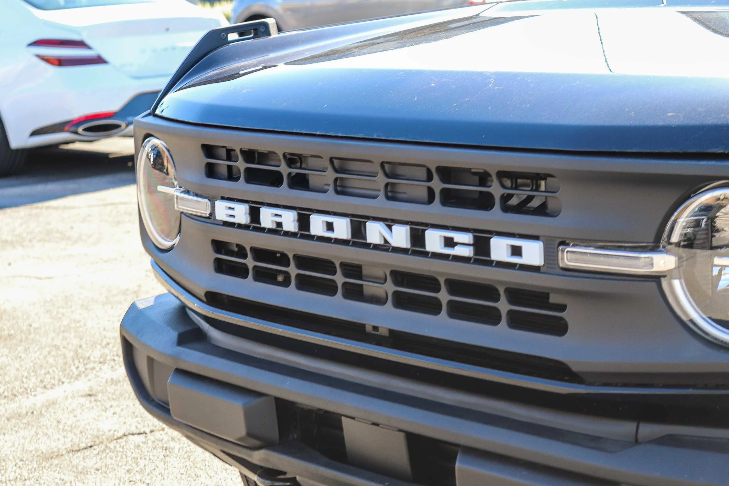 New 2025 Shadow Black Ford Base image 5