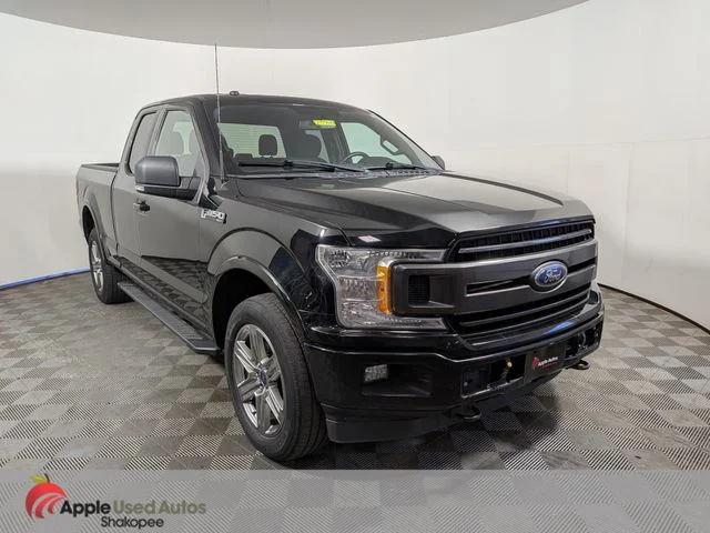 Used 2018 Black Ford XLT image 1