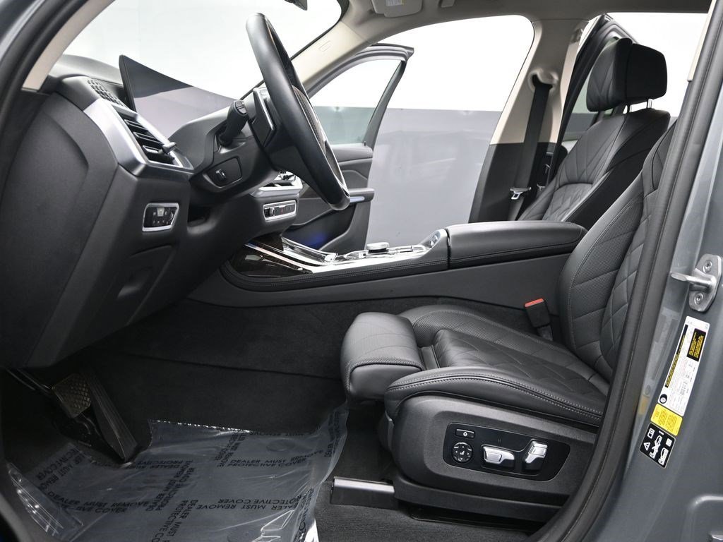 2023 BMW X7 40i - Photo 14