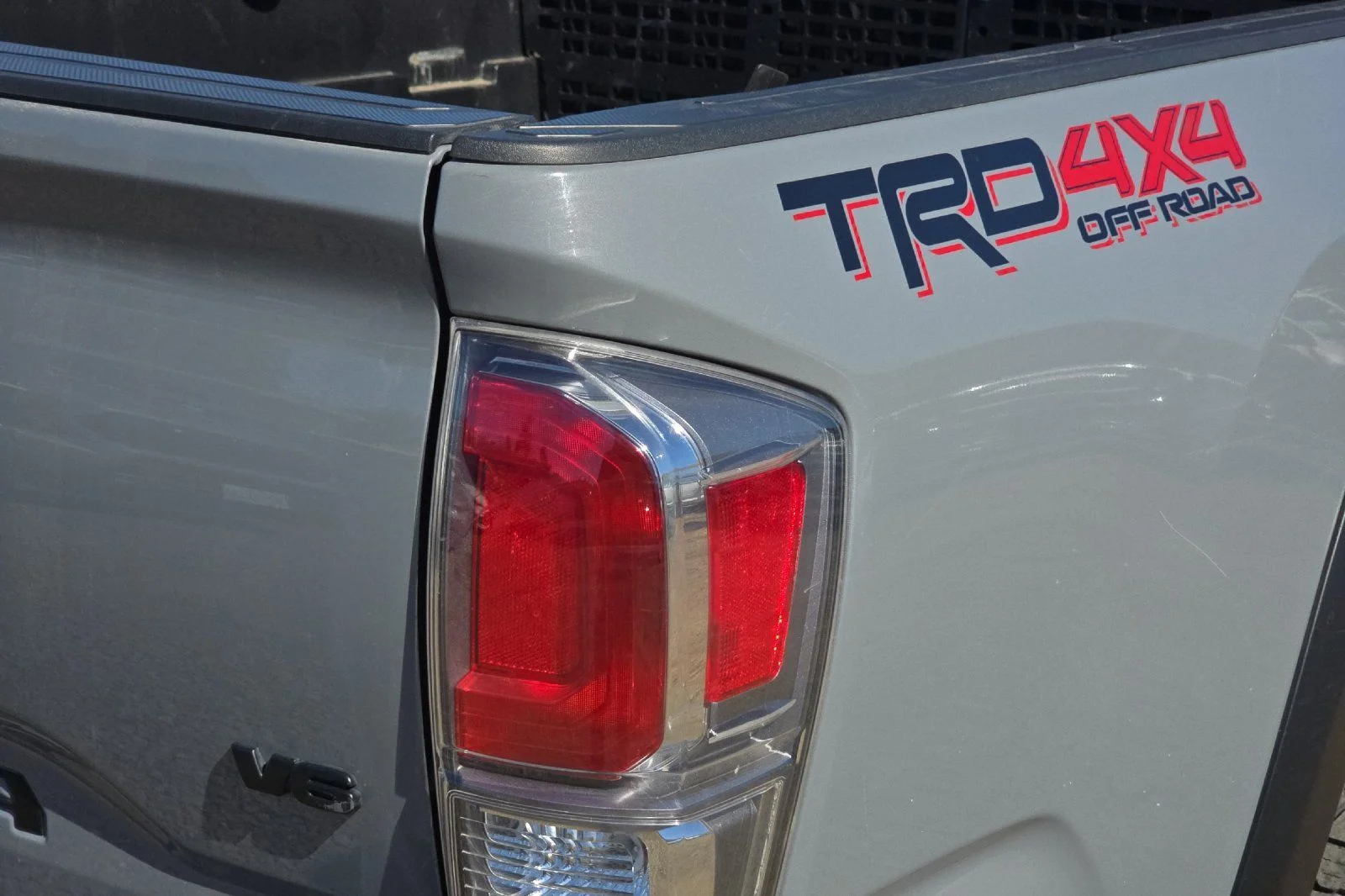 Used 2021  Toyota TRD Off-Road image 22
