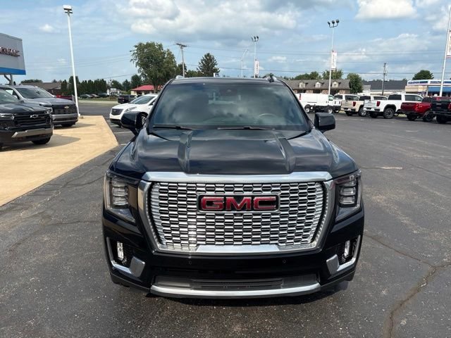 Used 2023 Black GMC Denali image 11