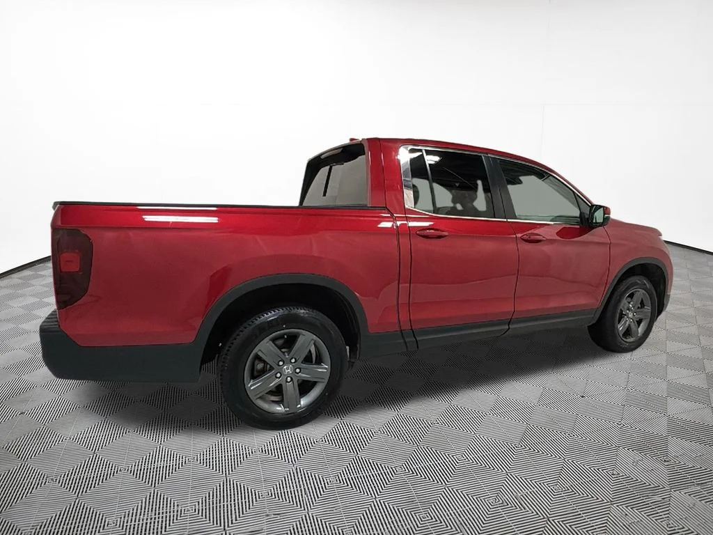 Certified Used 2023 Radiant Red Metallic II Honda AWD RTL image 9