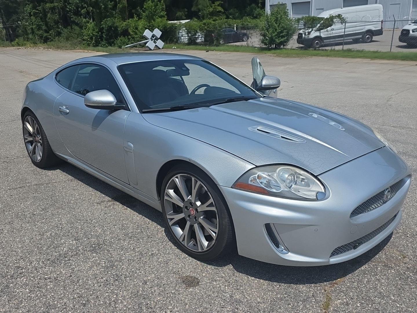 Used 2010 Liquid Silver Jaguar XKR image 6