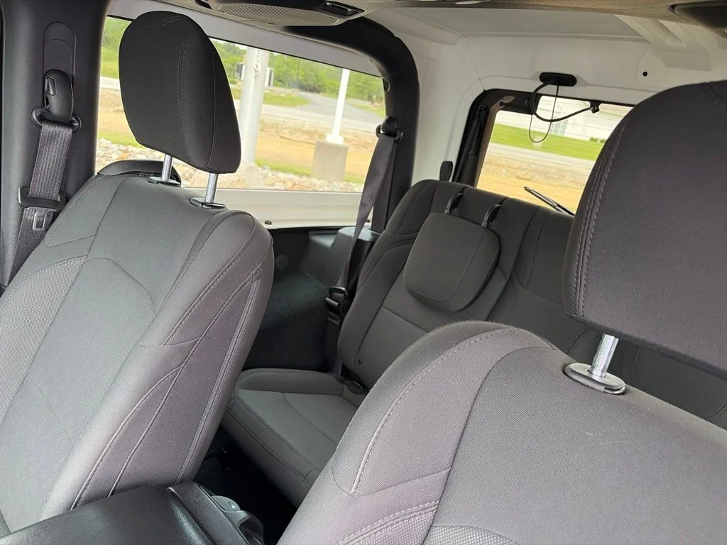 Certified Used 2018 Black Jeep Sport S image 34