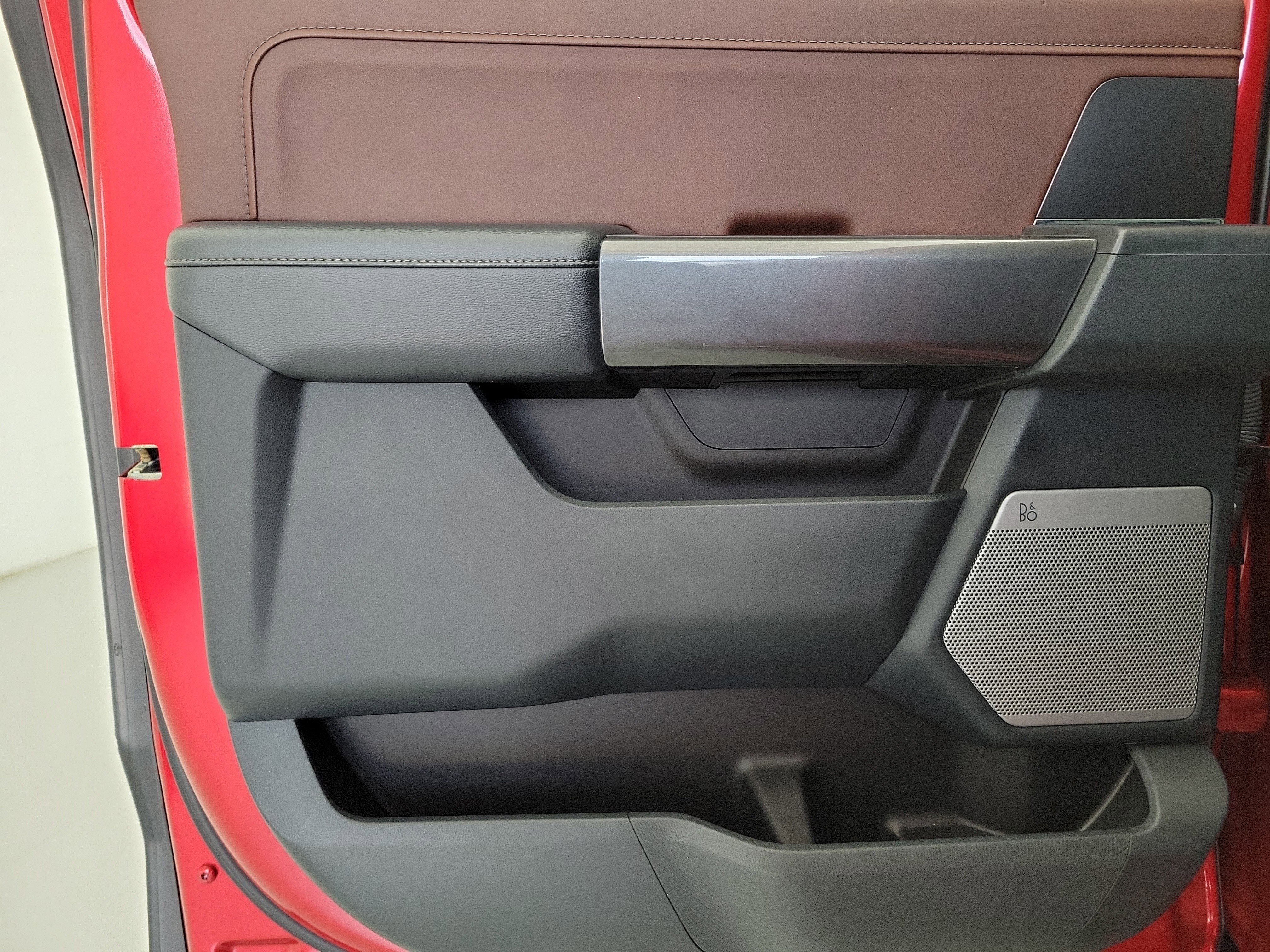 Used 2021 Rapid Red Metallic Tinted Clearcoat Ford Lariat image 13