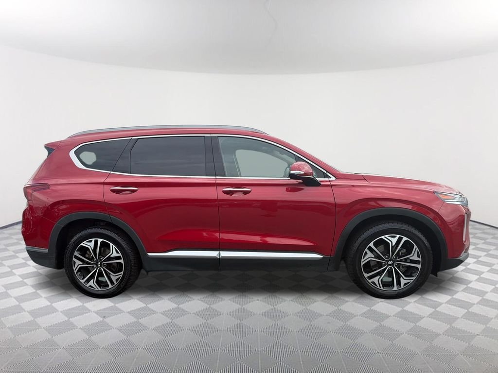 Used 2019 Red Hyundai Ultimate image 4