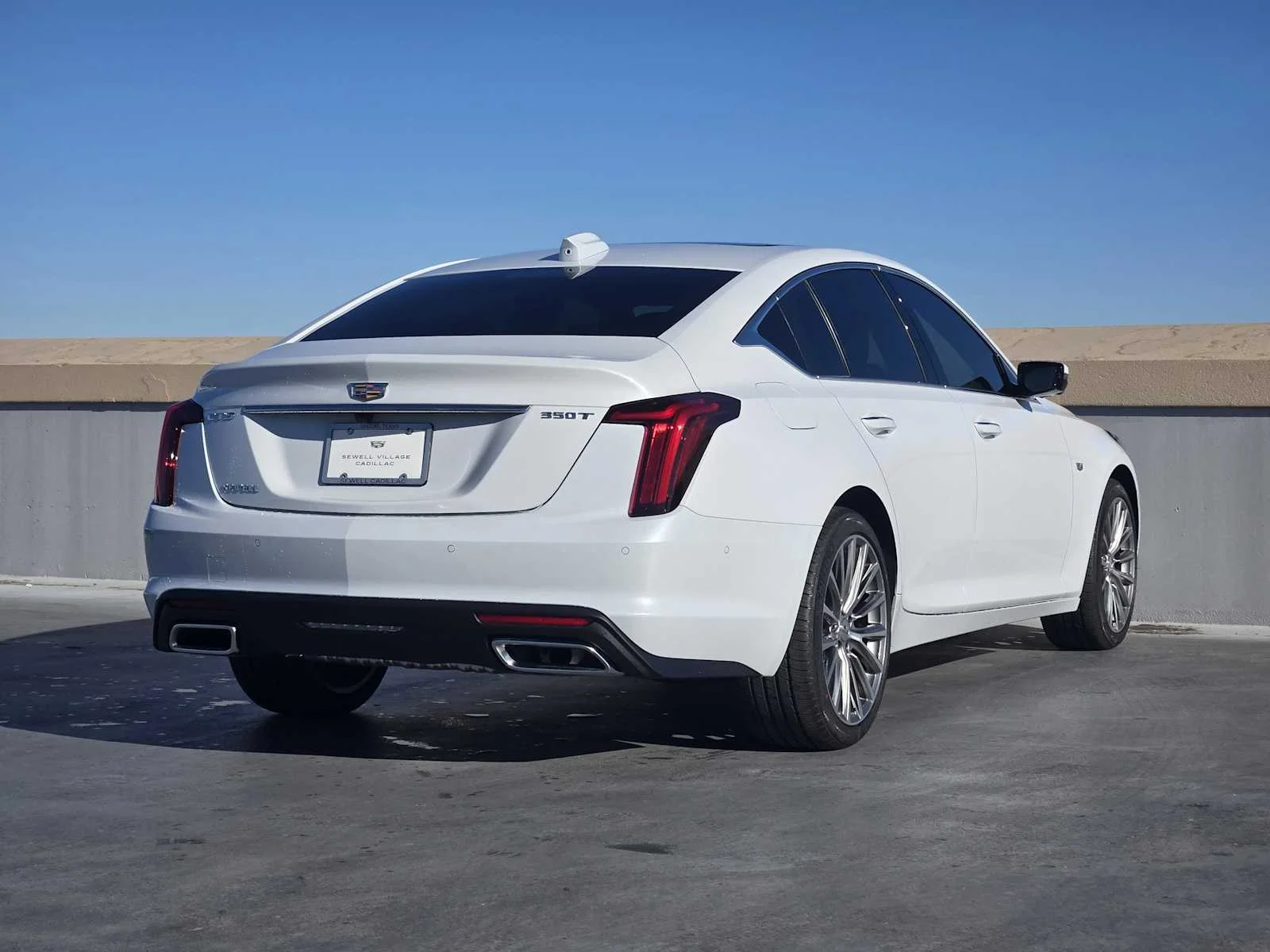 New 2026 Vibrant White Tricoat Cadillac Premium Luxury image 3