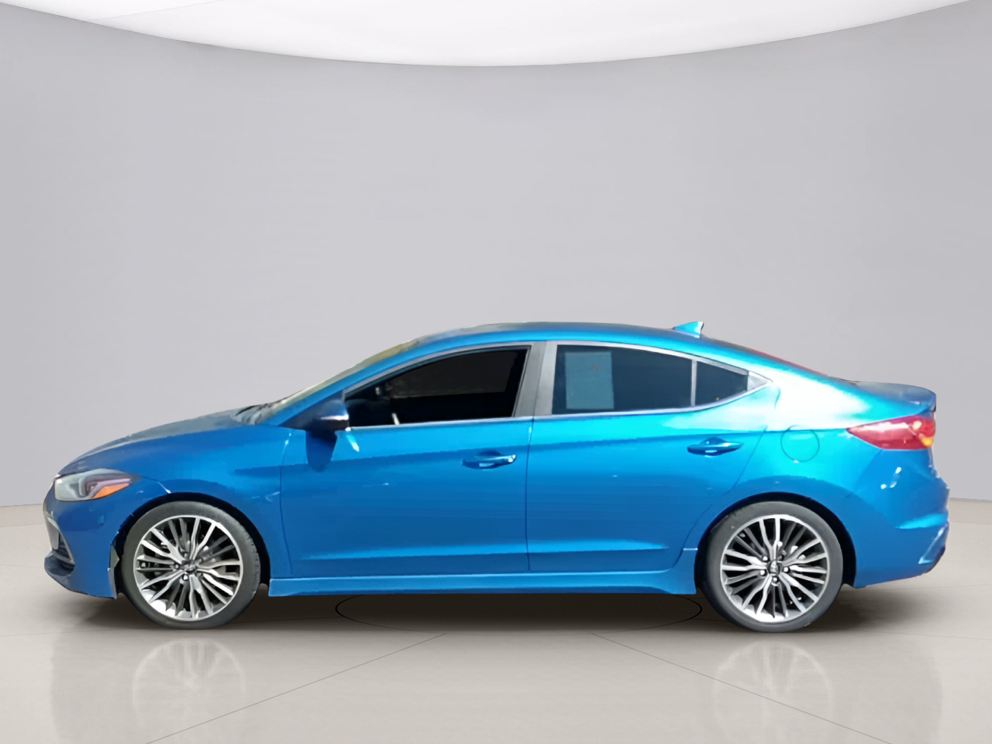 2018 Hyundai Elantra Sport photo 3