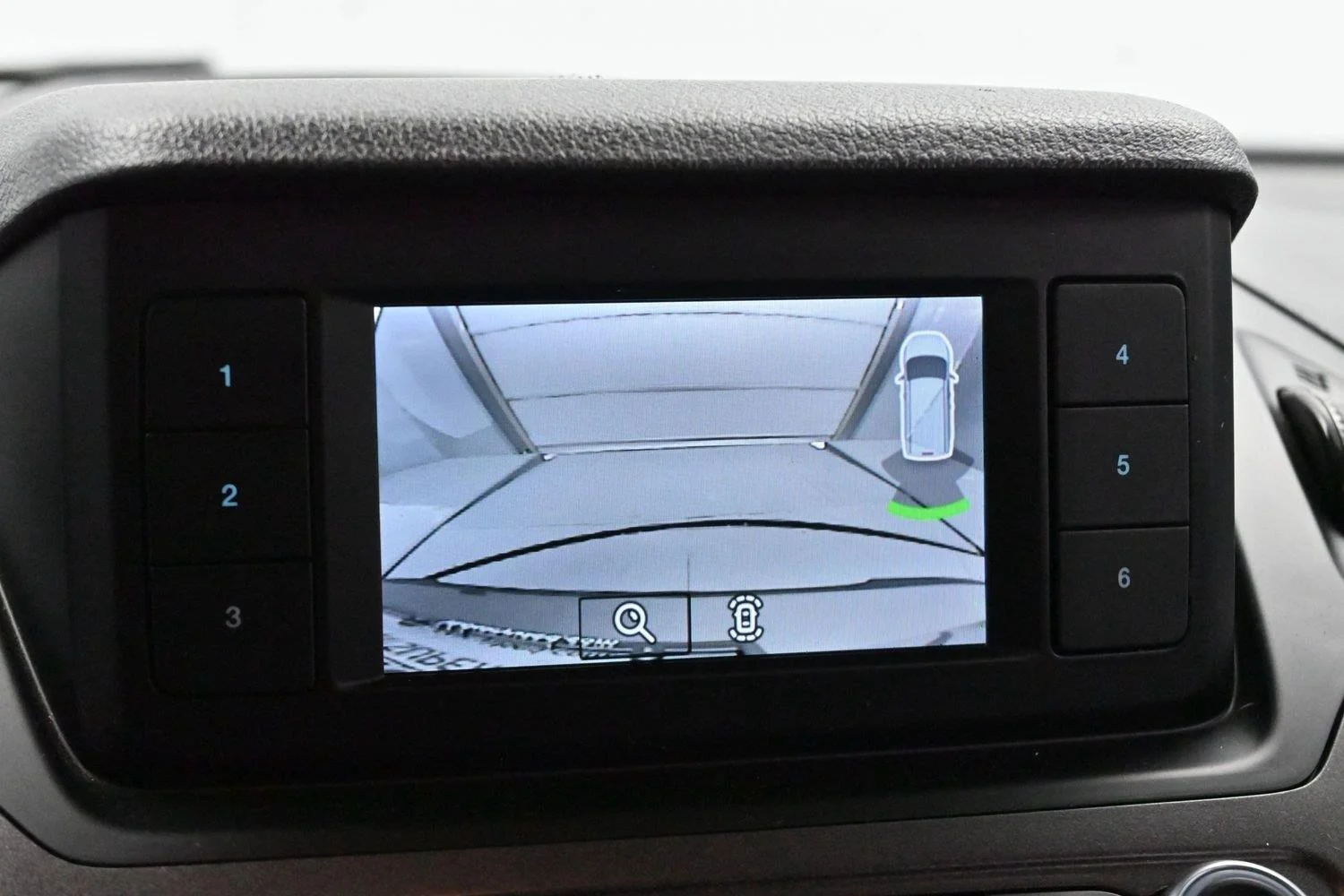 Used 2022 Solar Silver Ford XL image 22