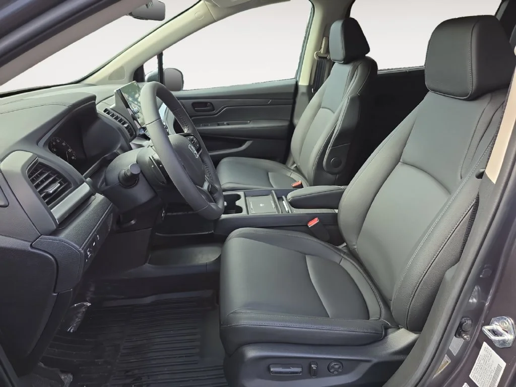 2026 Honda Odyssey EX-L - Photo 28
