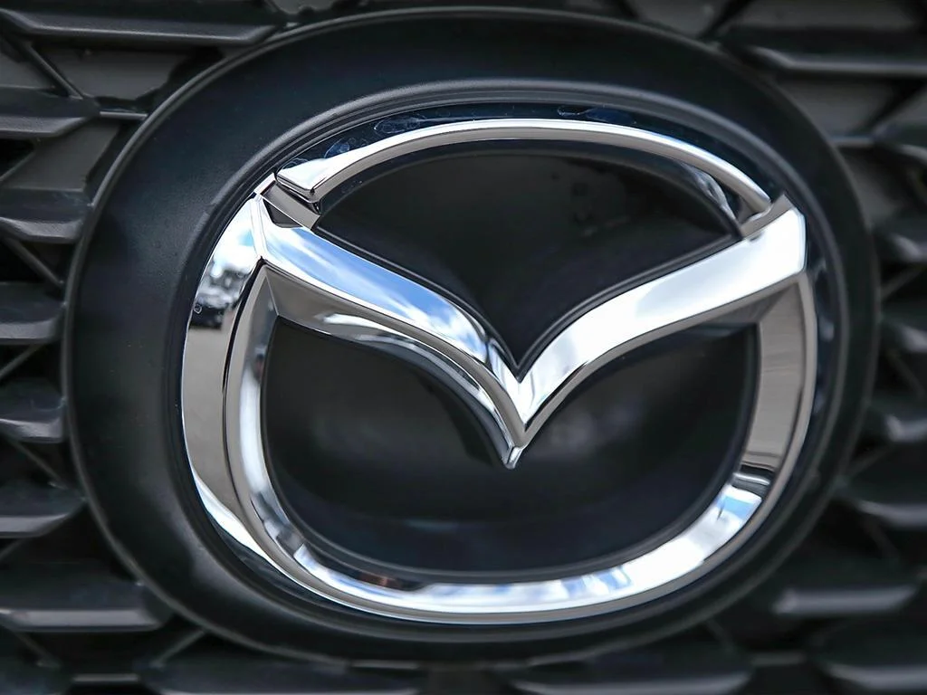 New 2026 Deep Crystal Blue Mica Mazda GX image 9