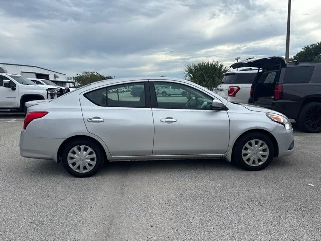 Used 2019 Silver Nissan 1.6 SV image 4