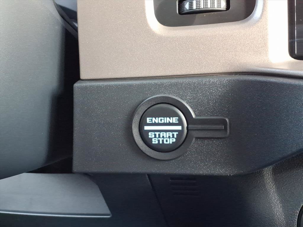 New 2026 Wimbledon White Ford Outer Banks® image 21