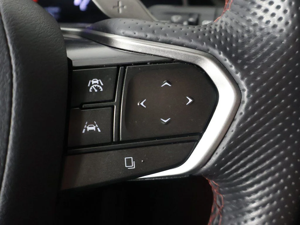 Used 2024 White Lexus 350 F SPORT Handling image 39