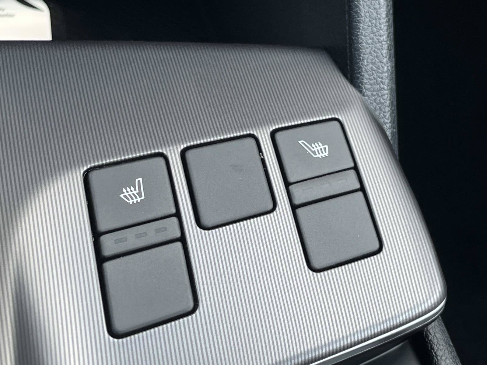 New 2027 Ebony Black Kia EX image 30