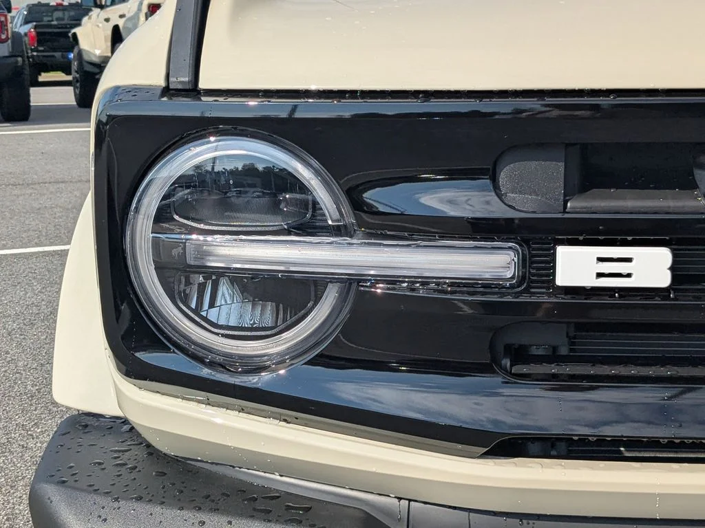 New 2026 Desert Sand Ford Outer Banks image 11
