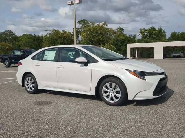 New 2026 Wind Chill Pearl Toyota LE image 2