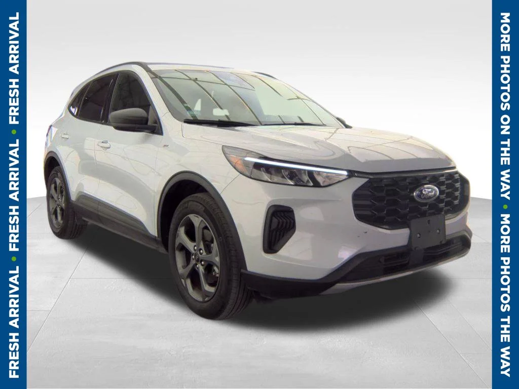 Used 2025 Gray Ford ST-Line image 1