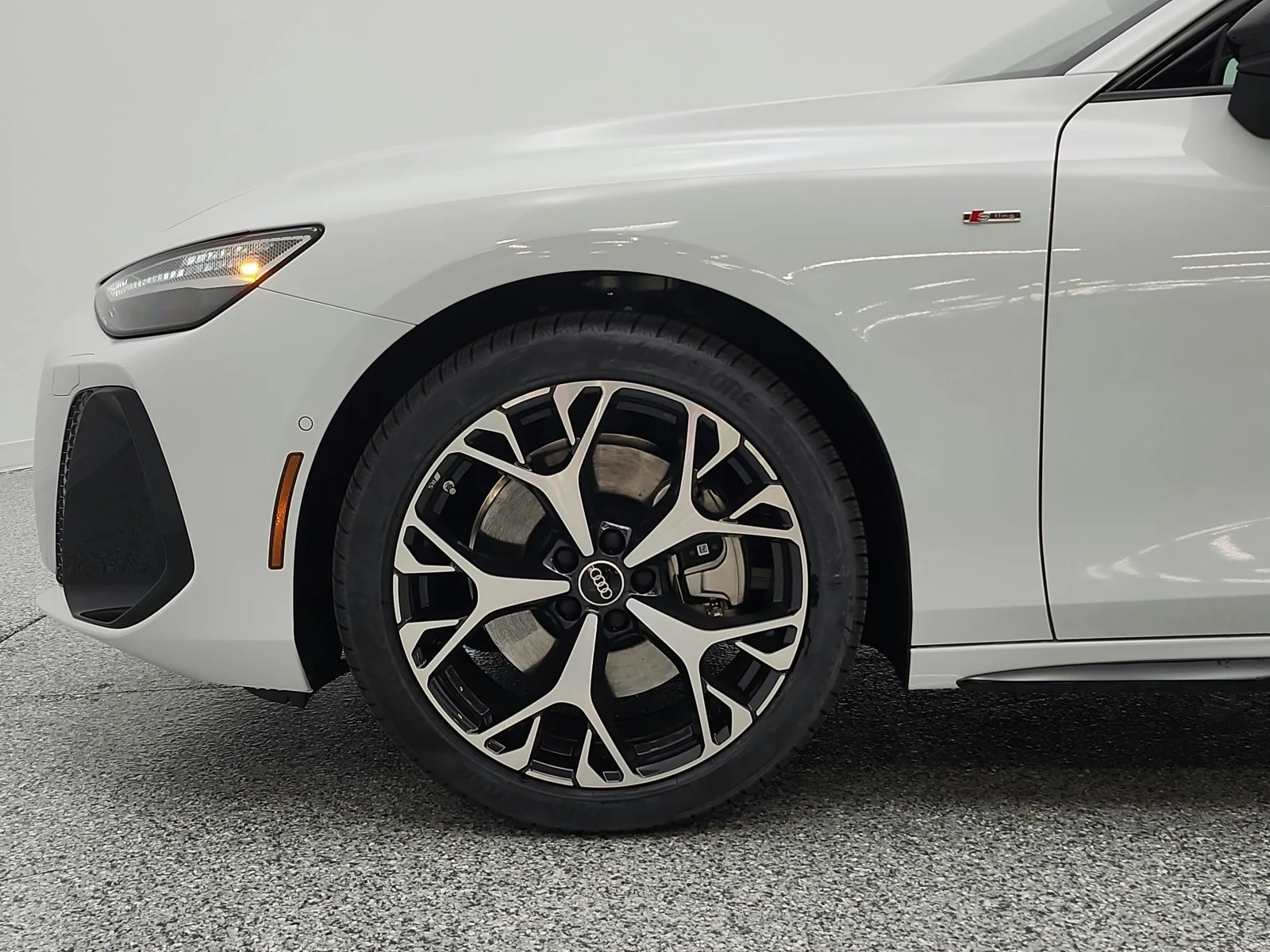 New 2026 Glacier White Metallic Audi Premium Plus quattro image 15