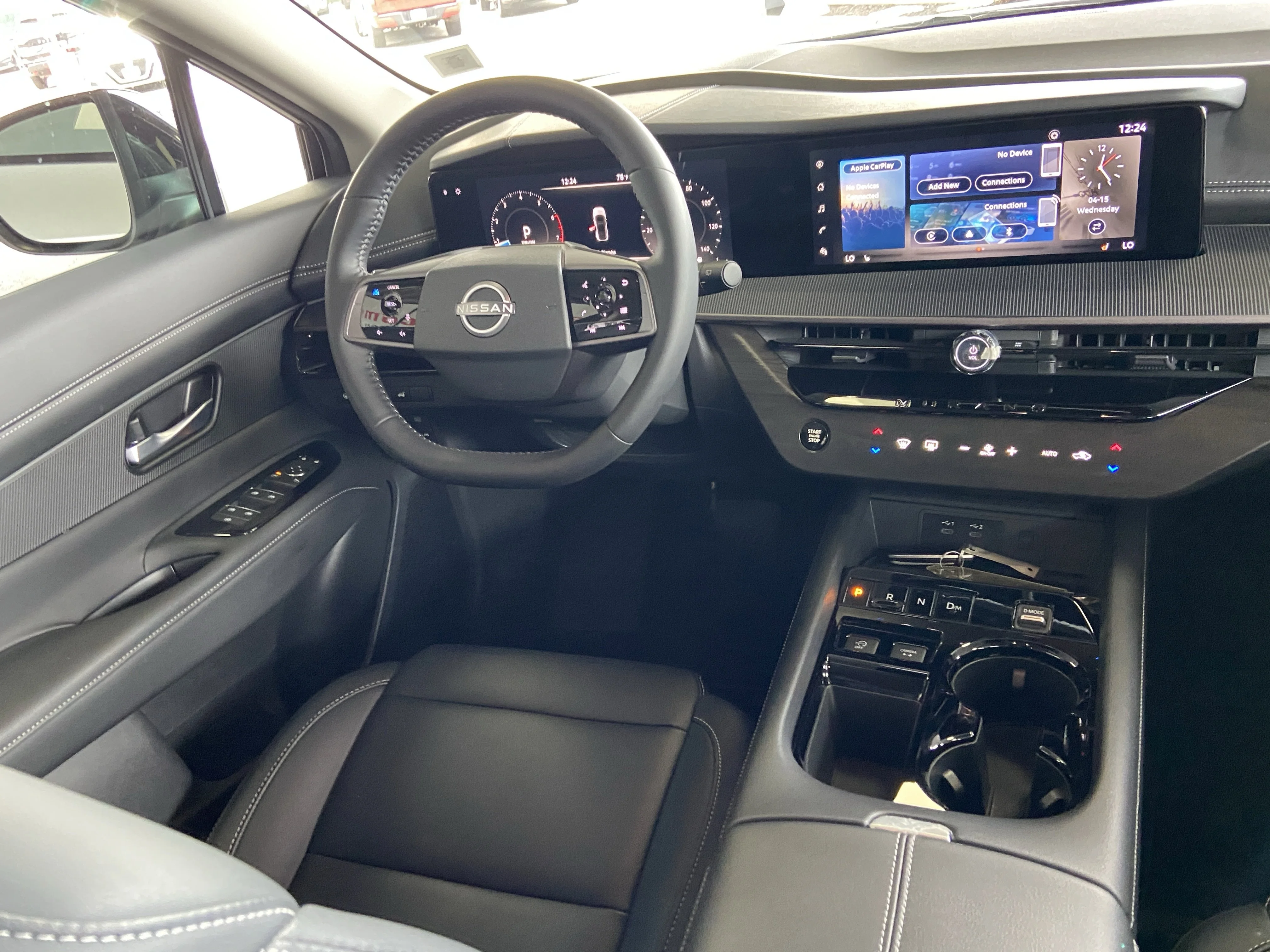 2025 Nissan Murano SV - Photo 15