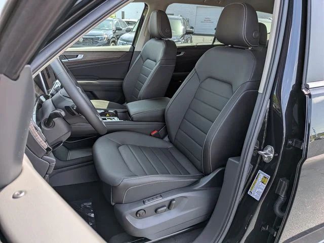 New 2026 Black Volkswagen 2.0T SEL image 8