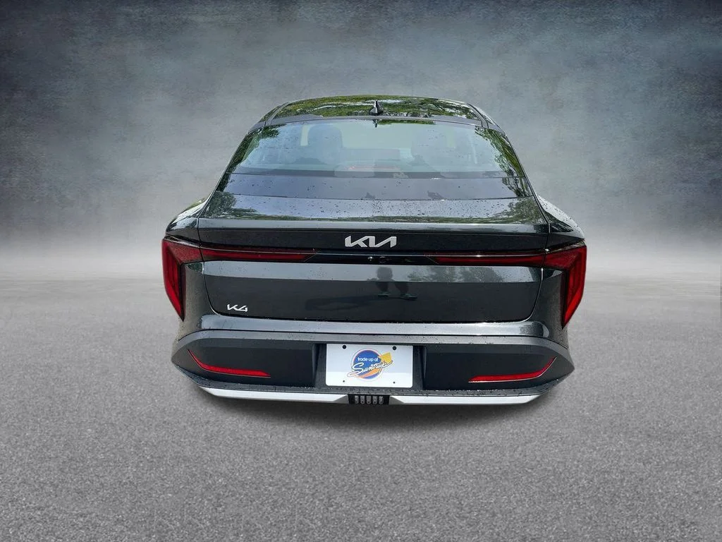 2025 Kia K4 LX - Photo 30