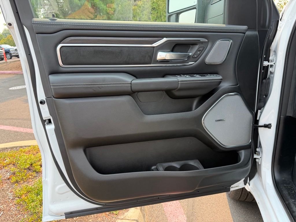 2026 RAM 1500 Laramie - Photo 11