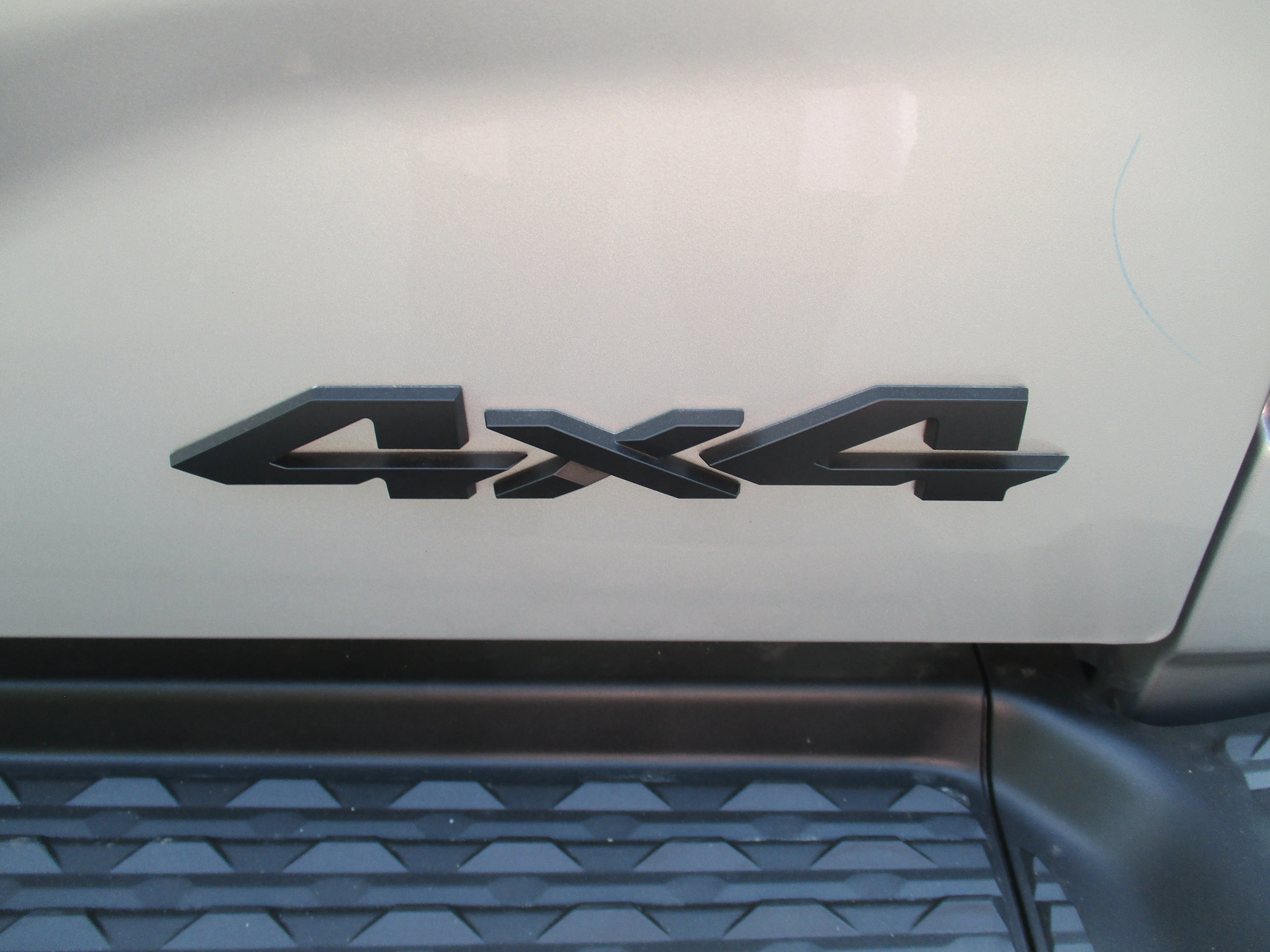 New 2026 Silver-Zynith Exterior Paint RAM Tradesman image 37