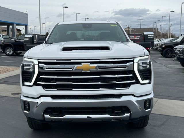 2026 Chevrolet Silverado 3500 HD LTZ - Photo 36