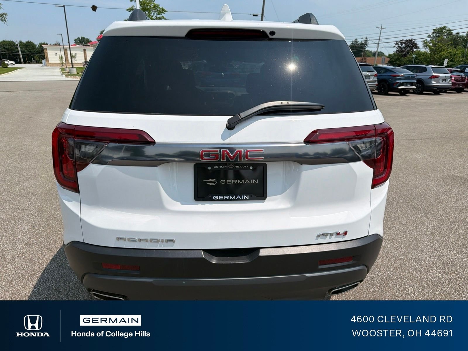 2023 GMC Acadia AT4 - Photo 7