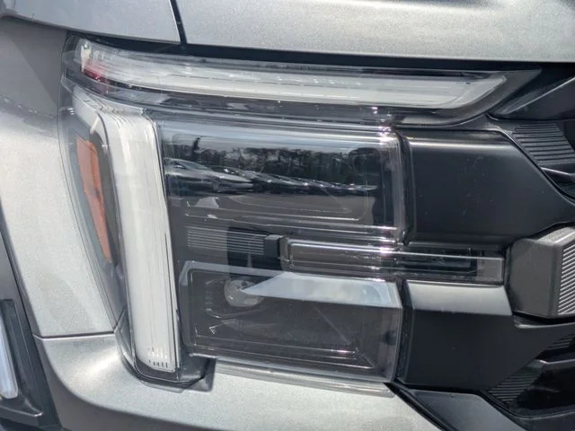 Used 2025 Gray Ford Raptor image 9