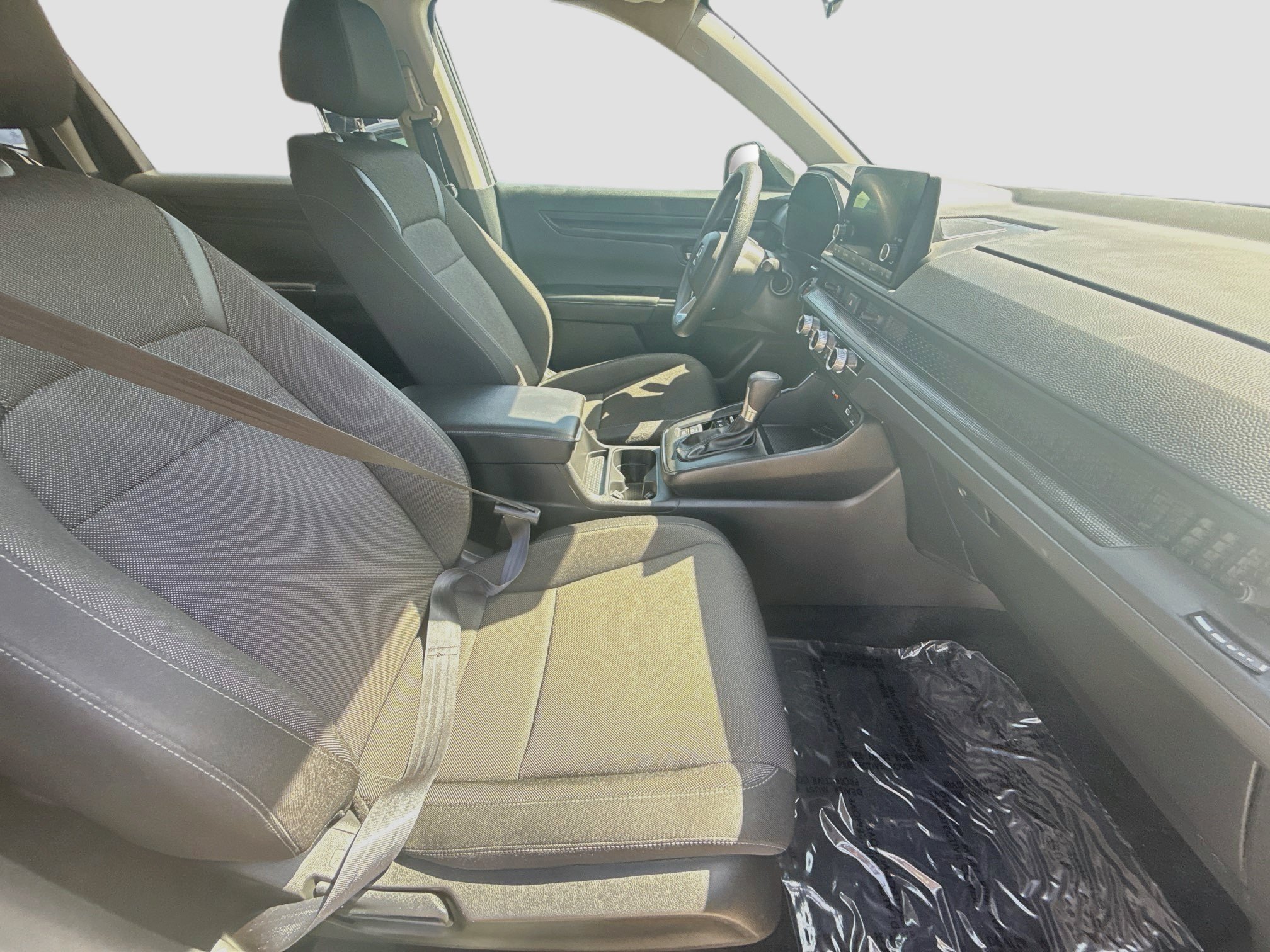 2025 Honda CR-V LX - Photo 31