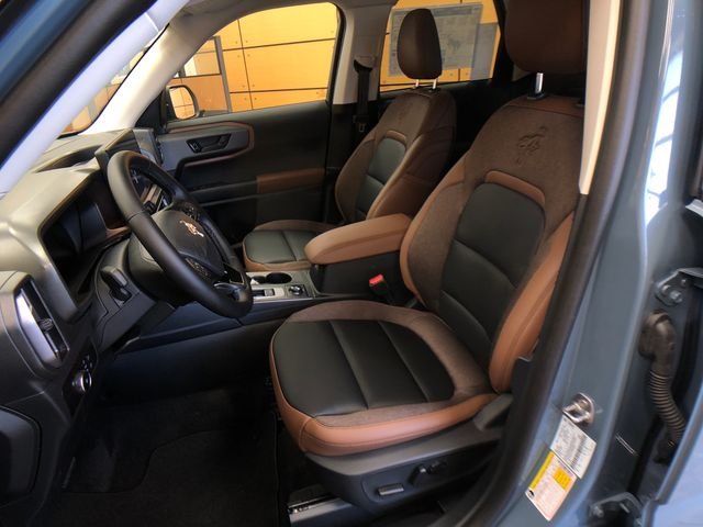 New 2026 Azure Gray Metallic Tri-Coat Ford Outer Banks® image 10