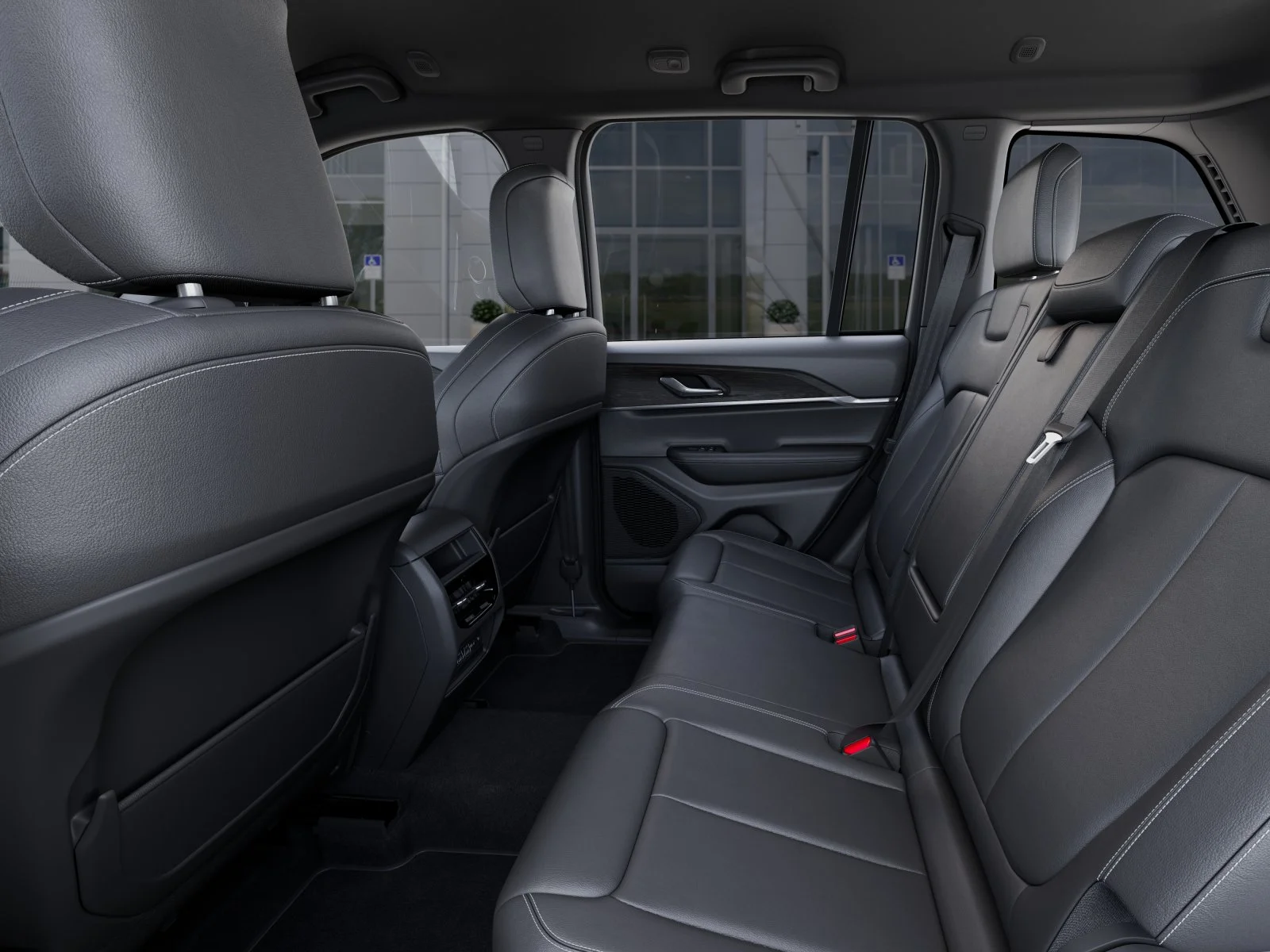 New 2025 Bright White Clear-Coat Exterior Paint Jeep Limited image 50