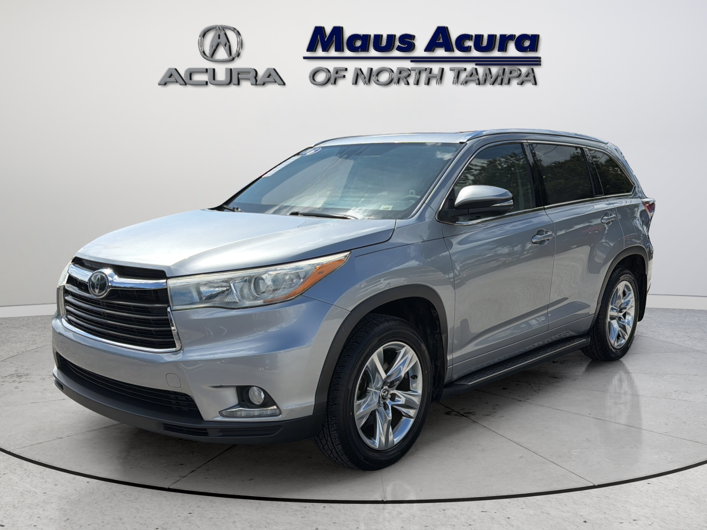 Used 2016 Silver Sky Metallic Toyota Limited Platinum V6 image 4