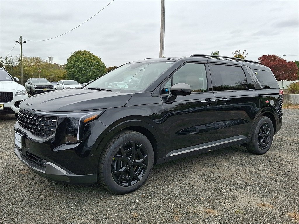 2026 Kia Carnival SX photo 2