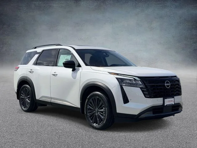 2026 Nissan Pathfinder SL 4WD's photo